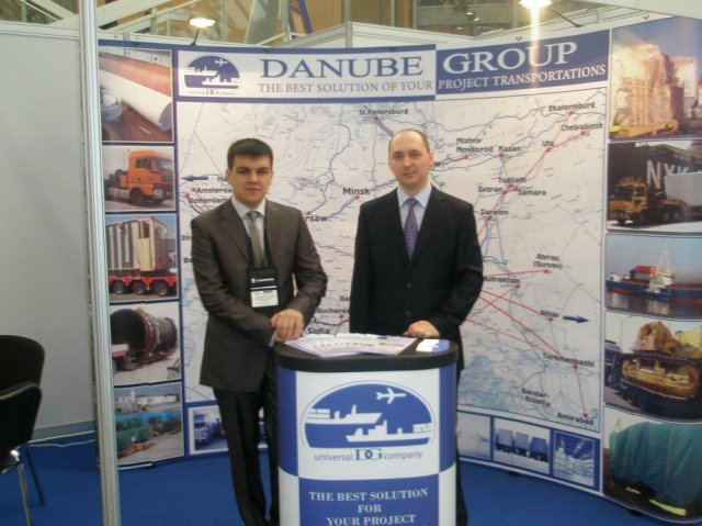 rp2010_stand1